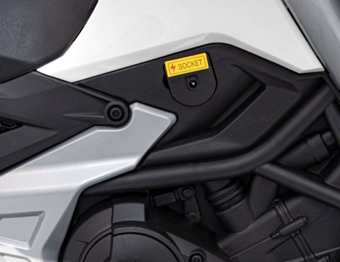 Motor Honda NC750X Biały Motor Honda NC750X Biały
