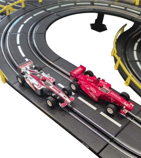 Mega Tor Wyścigowy Szalona Pętla 1:43 Mega Tor Wyścigowy Szalona Pętla 1:43
