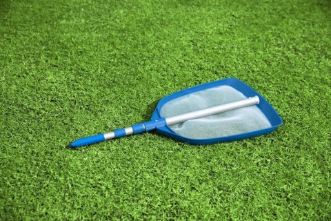 Cedzak z siatką i kijem do czyszczenia basenów BESTWAY ok. 163cm Cedzak z siatką i kijem do czyszczenia basenów BESTWAY ok. 163cm