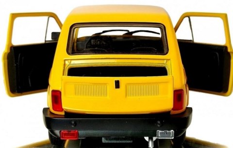 WELLY MALUCH FIAT 126P 1:21 SAMOCHÓD KOLEKCJONERSKI ŻÓŁ WELLY MALUCH FIAT 126P 1:21 SAMOCHÓD KOLEKCJONERSKI ŻÓŁ