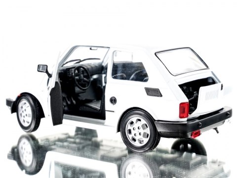WELLY MALUCH FIAT 126P 1:21 SAMOCHÓD KOLEKCJONERSKI biały WELLY MALUCH FIAT 126P 1:21 SAMOCHÓD KOLEKCJONERSKI biały