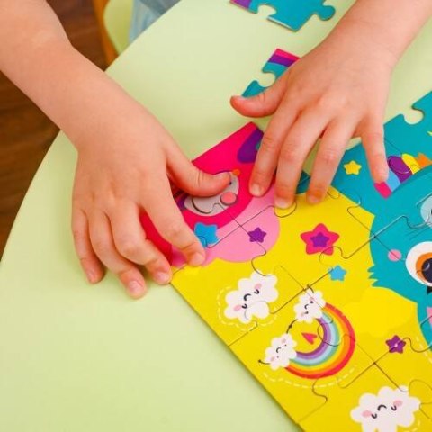 PUZZLE W OPAKOWANIU TYPU STAND-UP BAJKOWY KOTEK UKŁADANKA ROTER KAFER PUZZLE W OPAKOWANIU TYPU STAND-UP BAJKOWY KOTEK UKŁADANKA ROTER KAFER