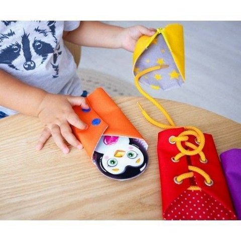 GRA EDUKACYJNA BUCKLE JACKETS PINGWINEK ZAPIĘCIA MODA ROTER KAFER GRA EDUKACYJNA BUCKLE JACKETS PINGWINEK ZAPIĘCIA MODA ROTER KAFER