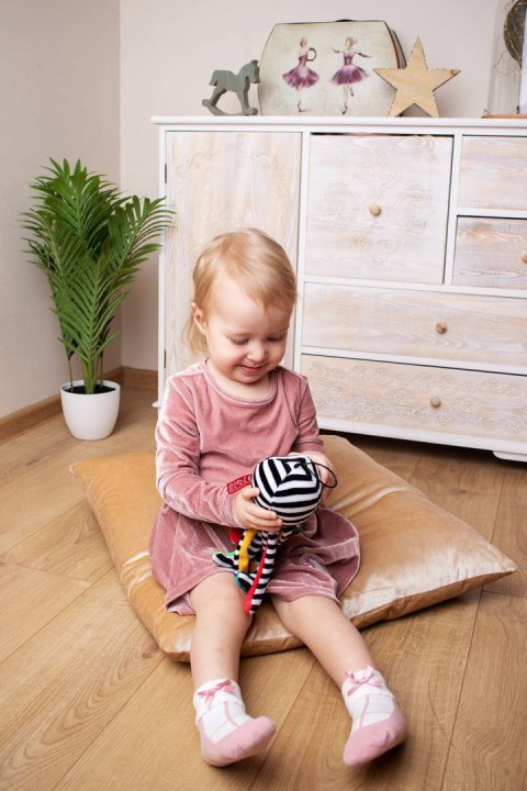 Mini Ośmiornica Biało-Czarna Maskotka Do Spania Sensoryczna Przytulanka Mini Ośmiornica Biało-Czarna Maskotka Do Spania Sensoryczna Przytulanka