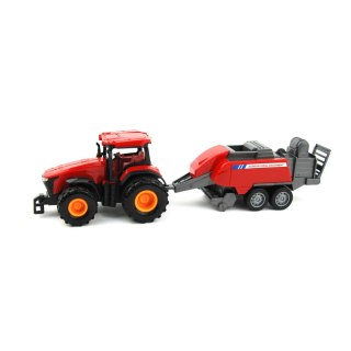 TRAKTOR Z PRZYCZEPĄ W PUDEŁKU