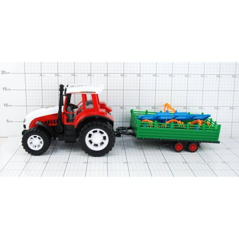 TRAKTOR Z PRZYCZEPĄ POD KLOSZEM TRAKTOR Z PRZYCZEPĄ POD KLOSZEM