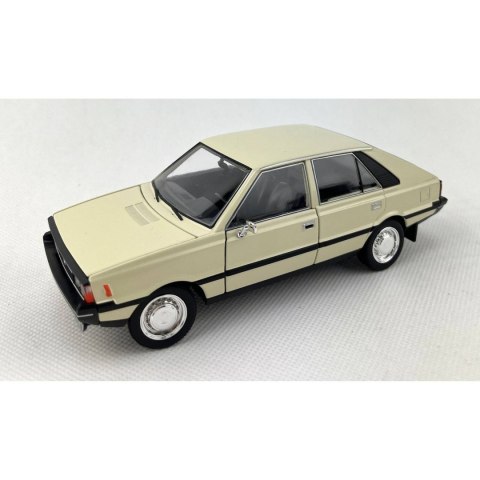 WELLY POLONEZ SKALA 1:24 WELLY POLONEZ SKALA 1:24